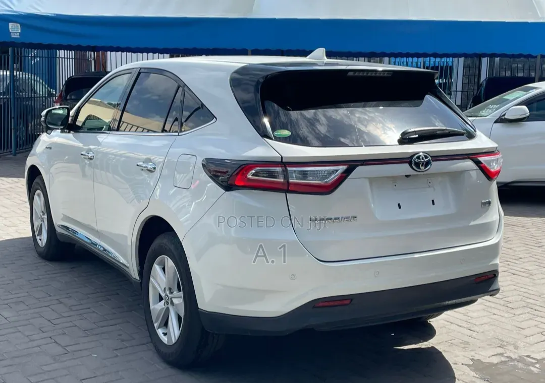 Toyota Harrier 2.5 Hybrid GR Sport 2019 Pearl