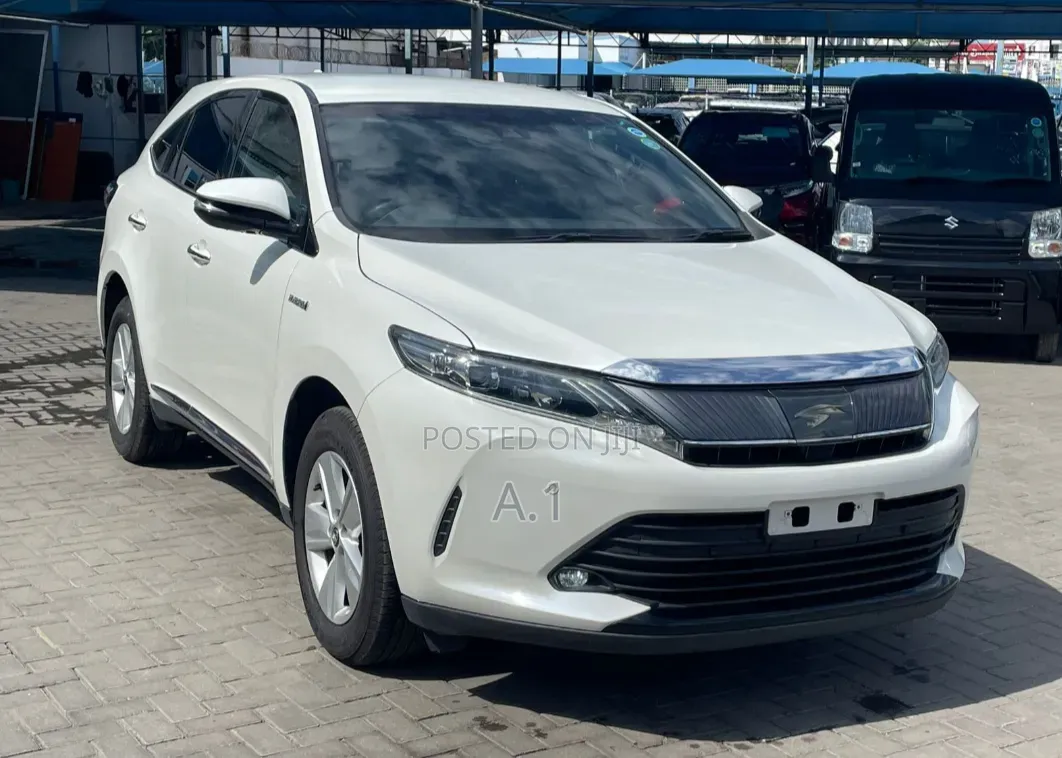 Toyota Harrier 2.5 Hybrid GR Sport 2019 Pearl