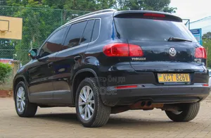 Volkswagen Tiguan 2012 Black