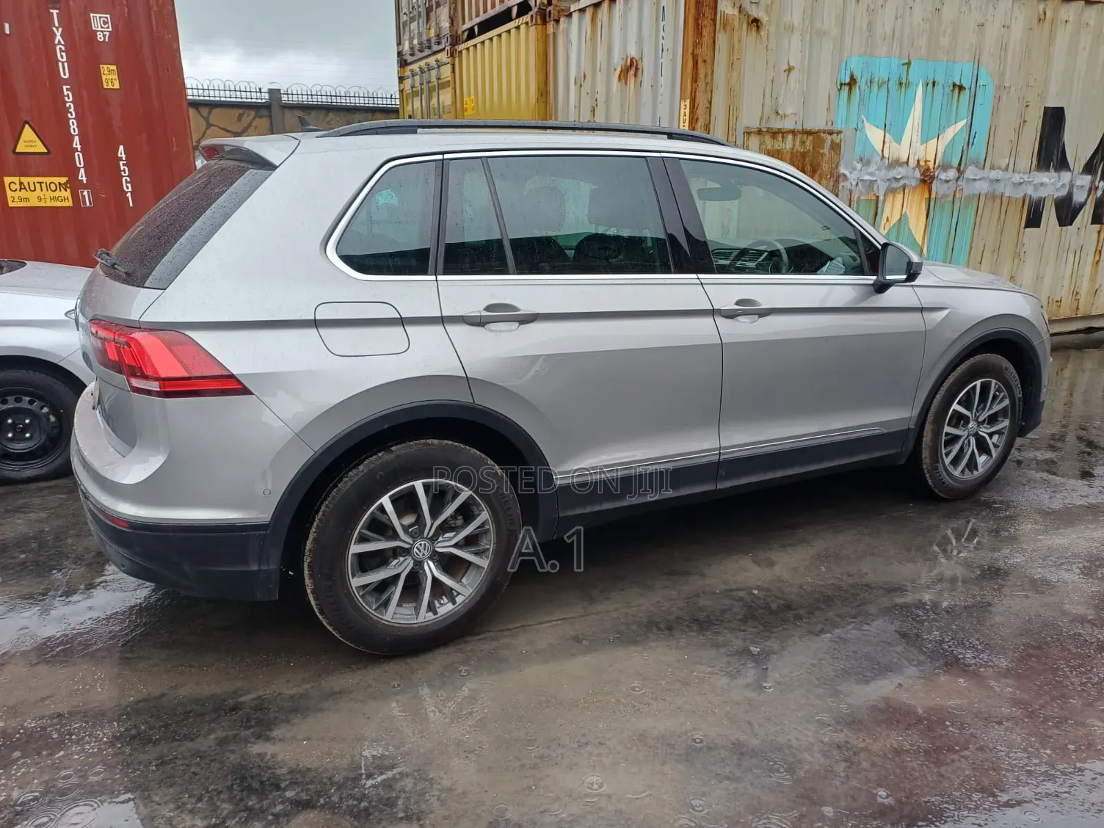 Volkswagen Tiguan 2019 Gray