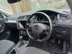 Volkswagen Tiguan 2019 Gray