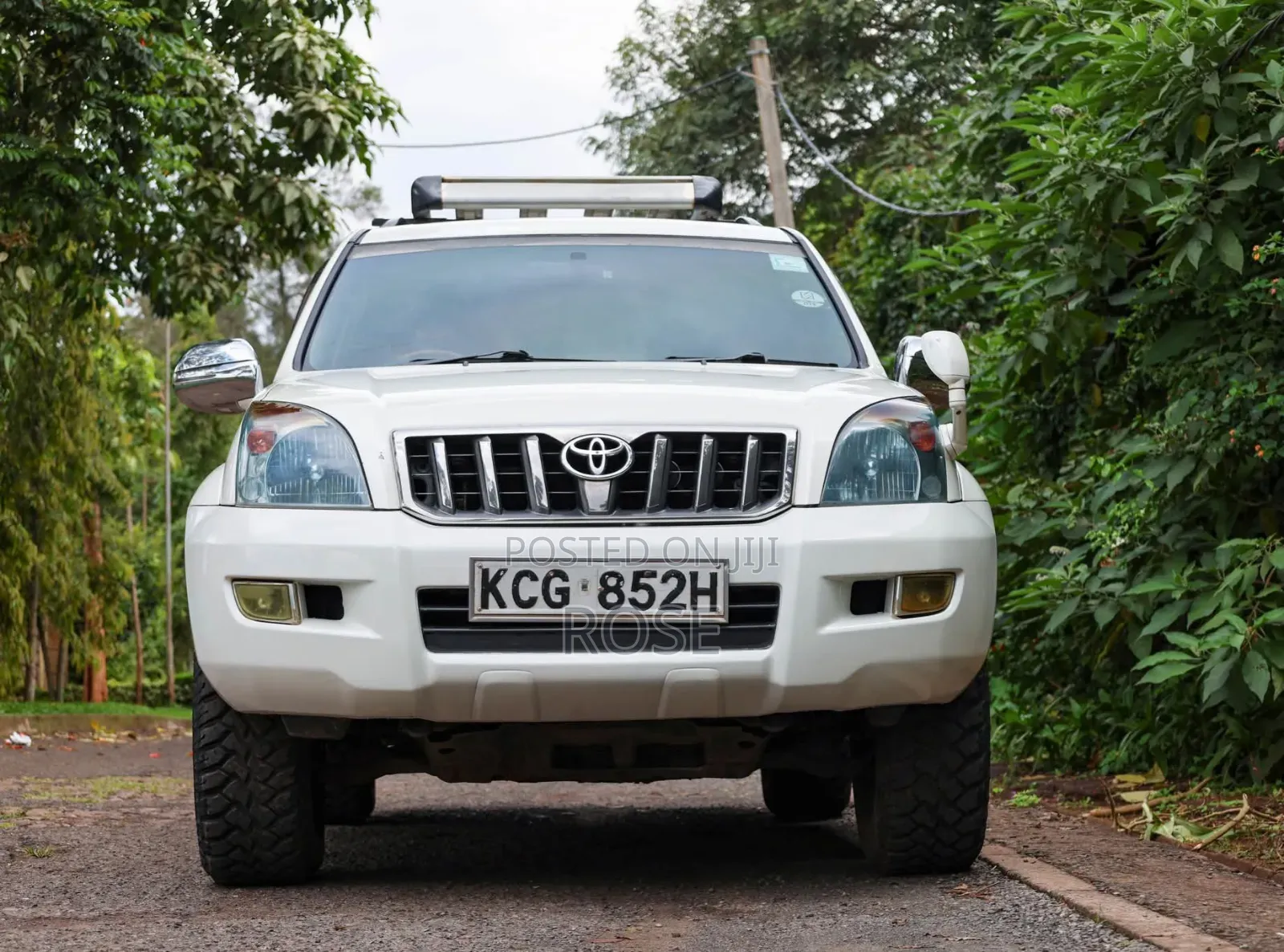 Toyota Land Cruiser Prado 2009 White