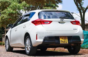 Toyota Auris 2014 White