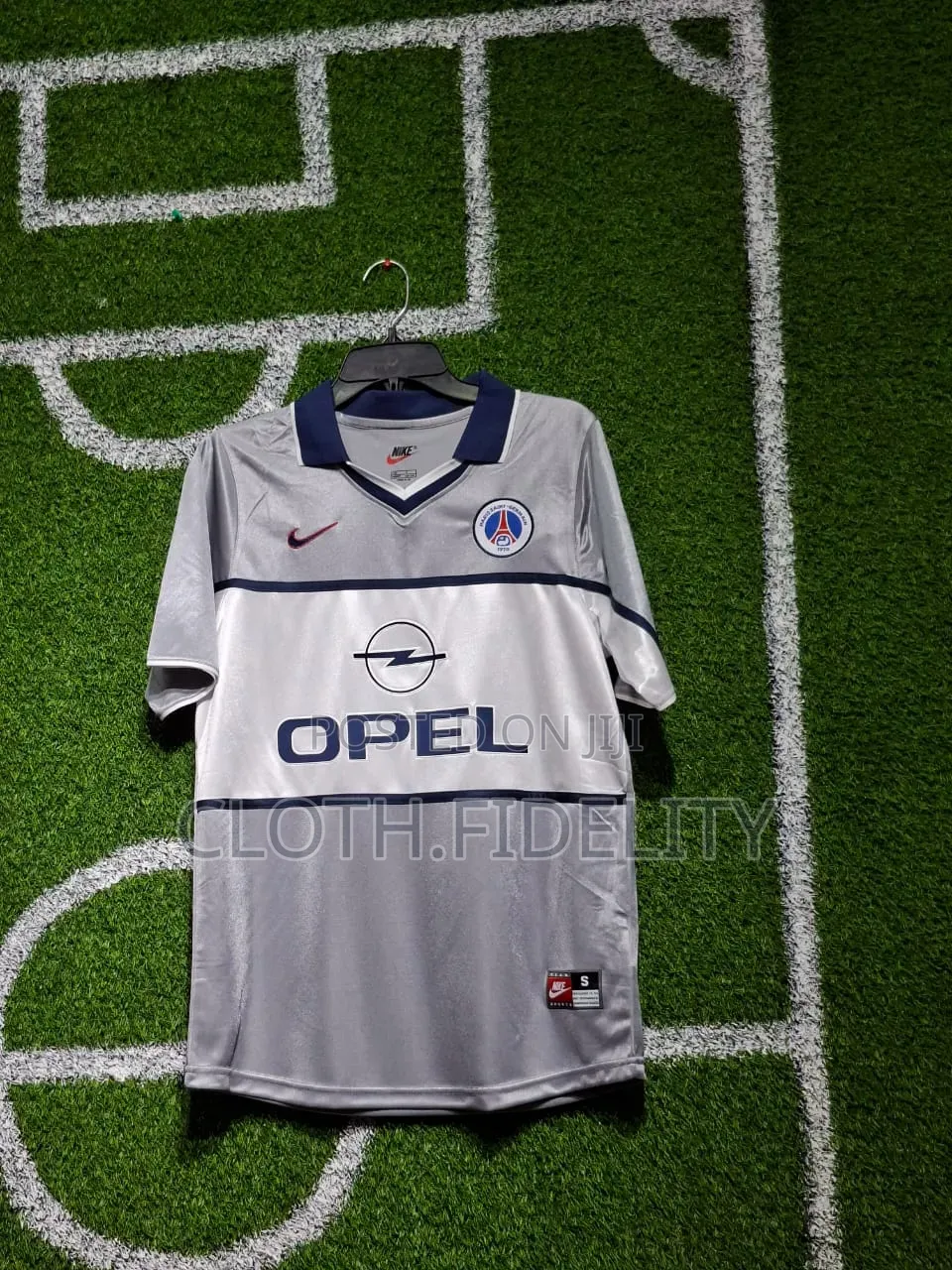 PSG 2000/2001 Away Retro Jersey