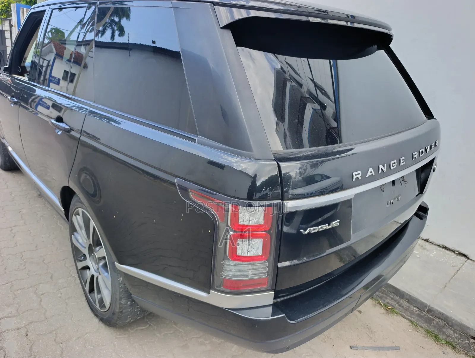 Land Rover Range Rover Vogue 2017 Black
