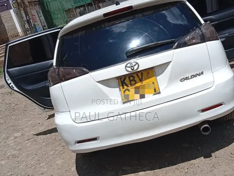 Toyota Caldina 2006 White