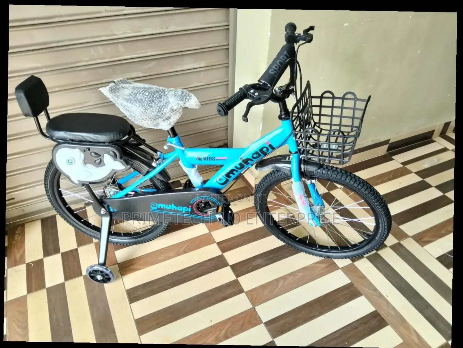 Size 16 Bicycle With Trainer Wheels