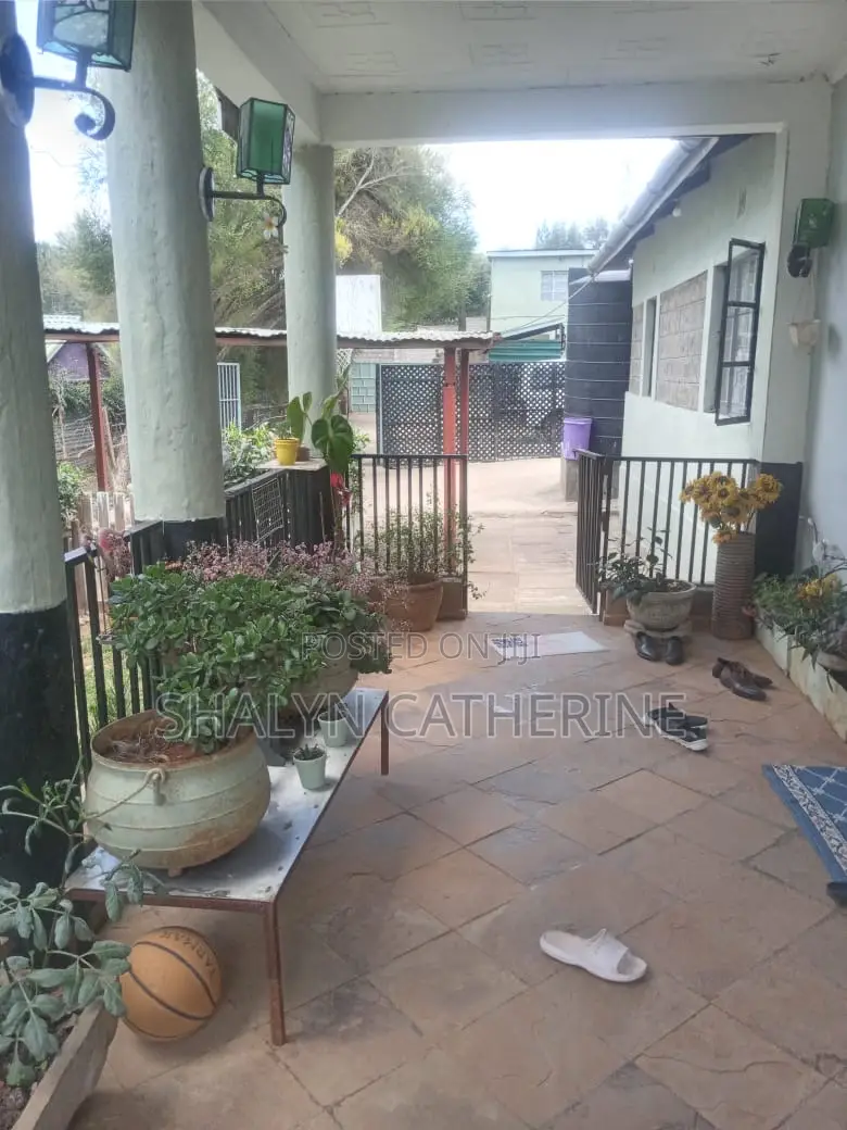 4bdrm Bungalow in Kahuho Mlachake Road, Kiserian for sale