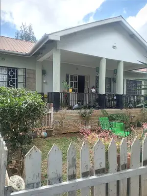 4bdrm Bungalow in Kahuho Mlachake Road, Kiserian for sale