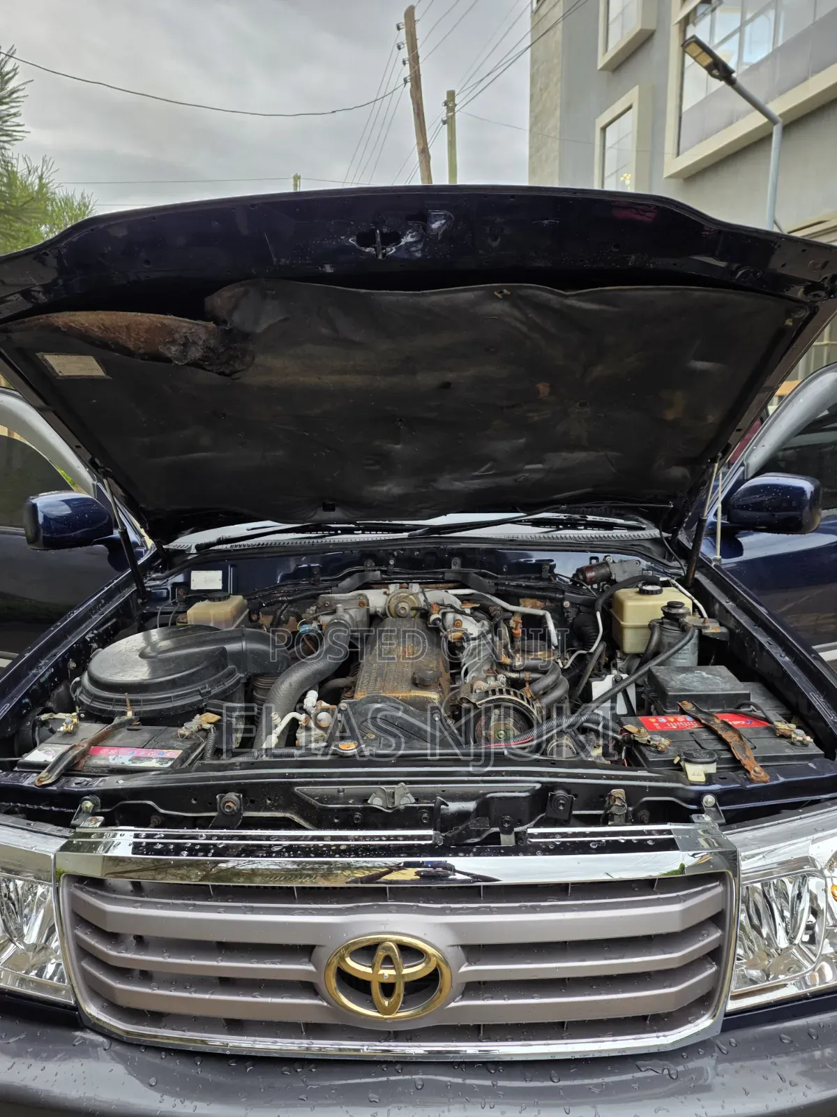 Toyota Land Cruiser HDJ 100 2001 Blue