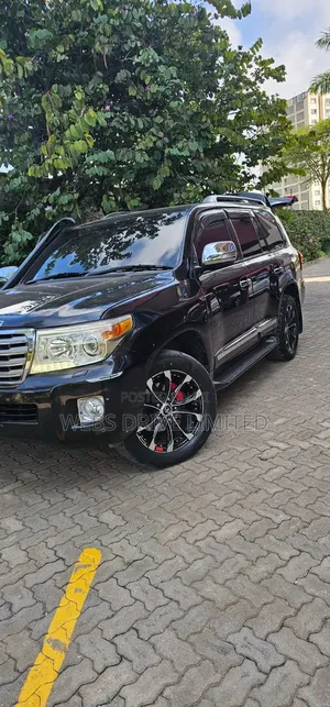 Toyota Land Cruiser 2013 Black