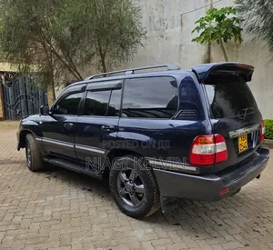 Toyota Land Cruiser 2001 Blue