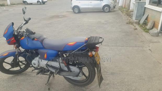 Bajaj Boxer 150 UG 2022 Red - thumbnail 2