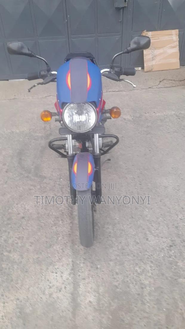 Bajaj Boxer 150 UG 2022 Red - thumbnail 3