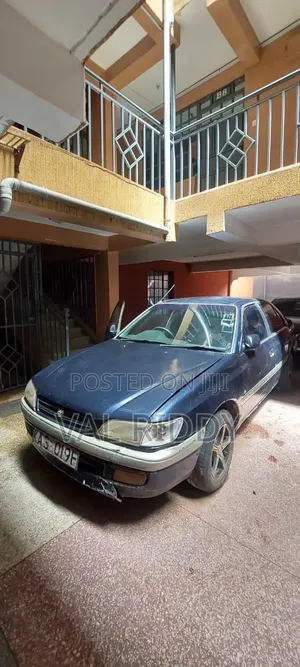 Toyota Corona 1997 Blue