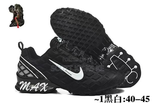 Nike Ultra Sneakers - thumbnail 3