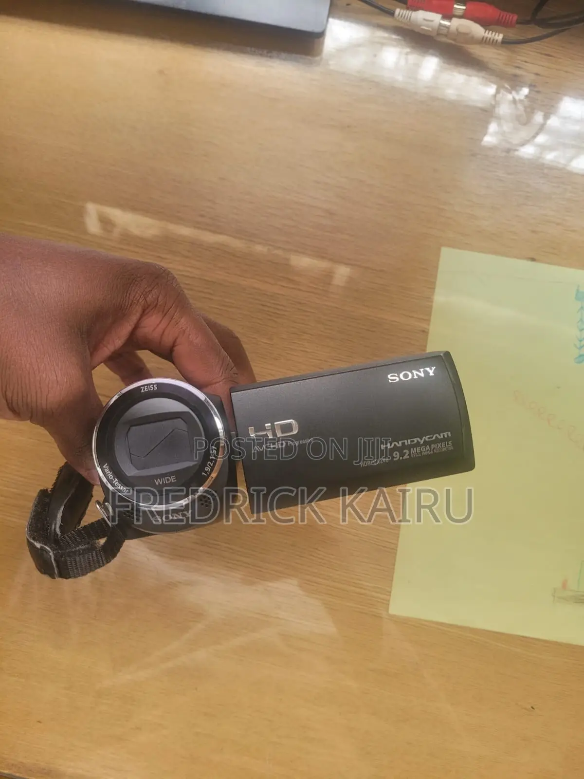 Sony Handycam HDR-Cx240 Hd Camcorder – Excellent Condition