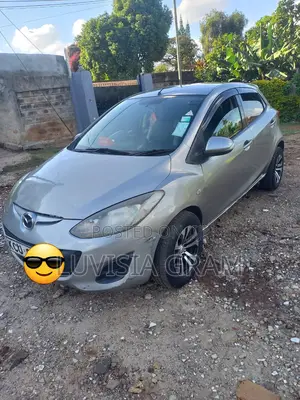 Mazda Demio 2013 Silver