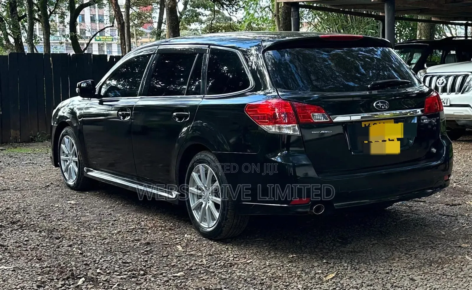 Subaru Legacy 2.5i Limited 2011 Black