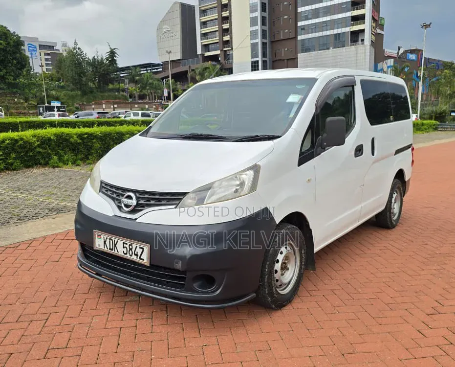 Nissan NV200 2015 White