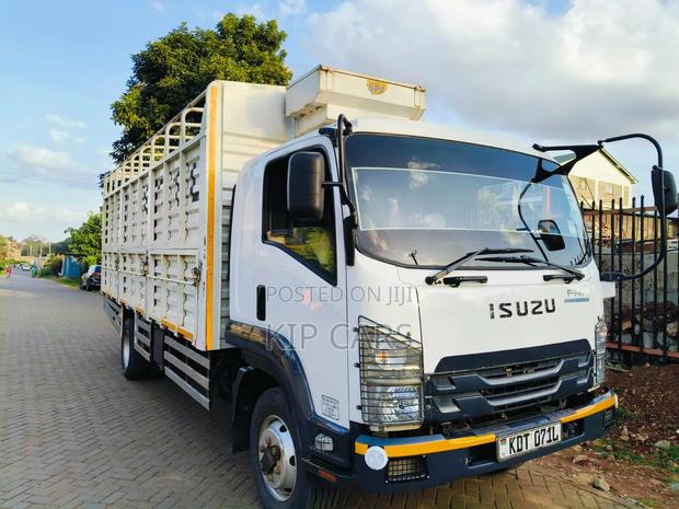 Isuzu FRR Slayqueen - thumbnail 3