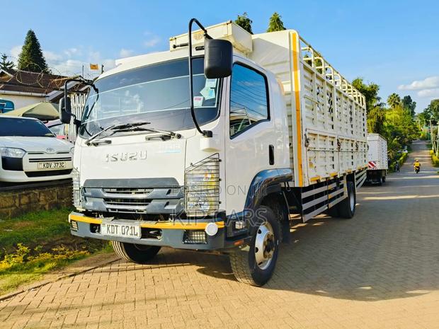 Isuzu FRR Slayqueen - thumbnail 11