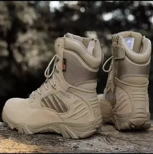 Unisex Delta Boot