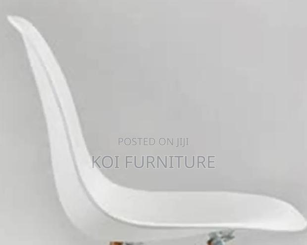 Dining Chairs; Jelly Cafe Eames Dining Chairs - thumbnail 2