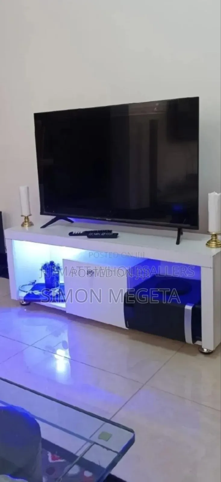 White New Ones. Istanbul 2 Tv Stand