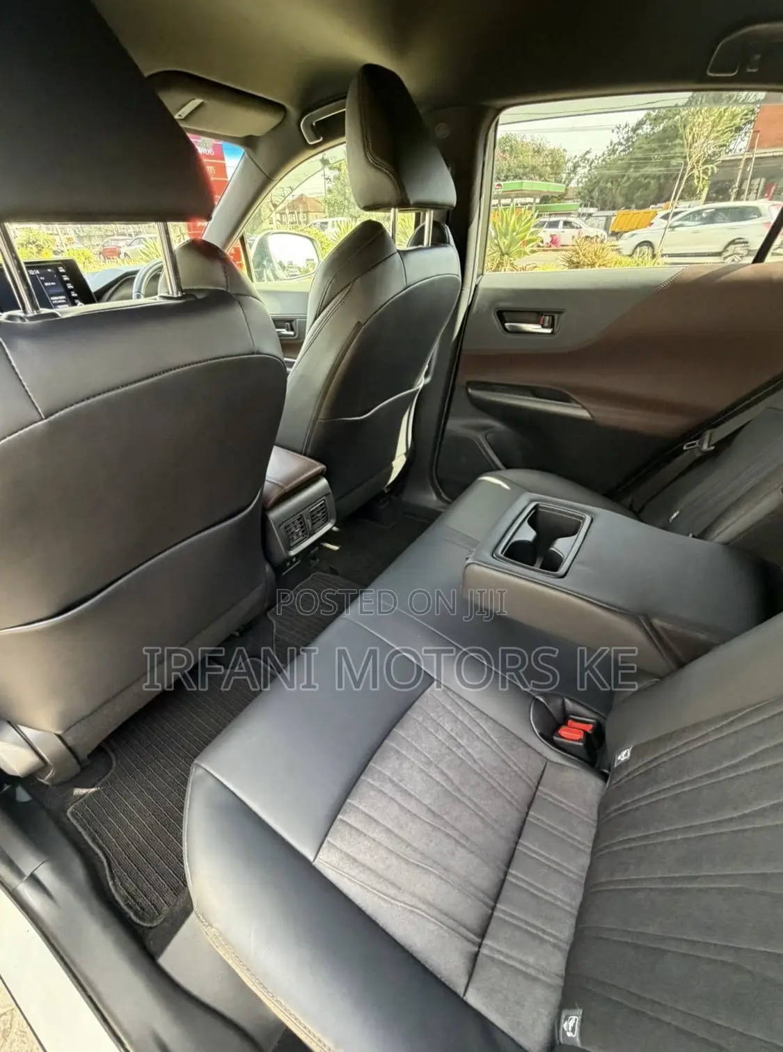 Toyota Harrier 2.0 2020 Pearl