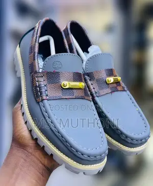 Boys Timberland Loafers Size 30-35