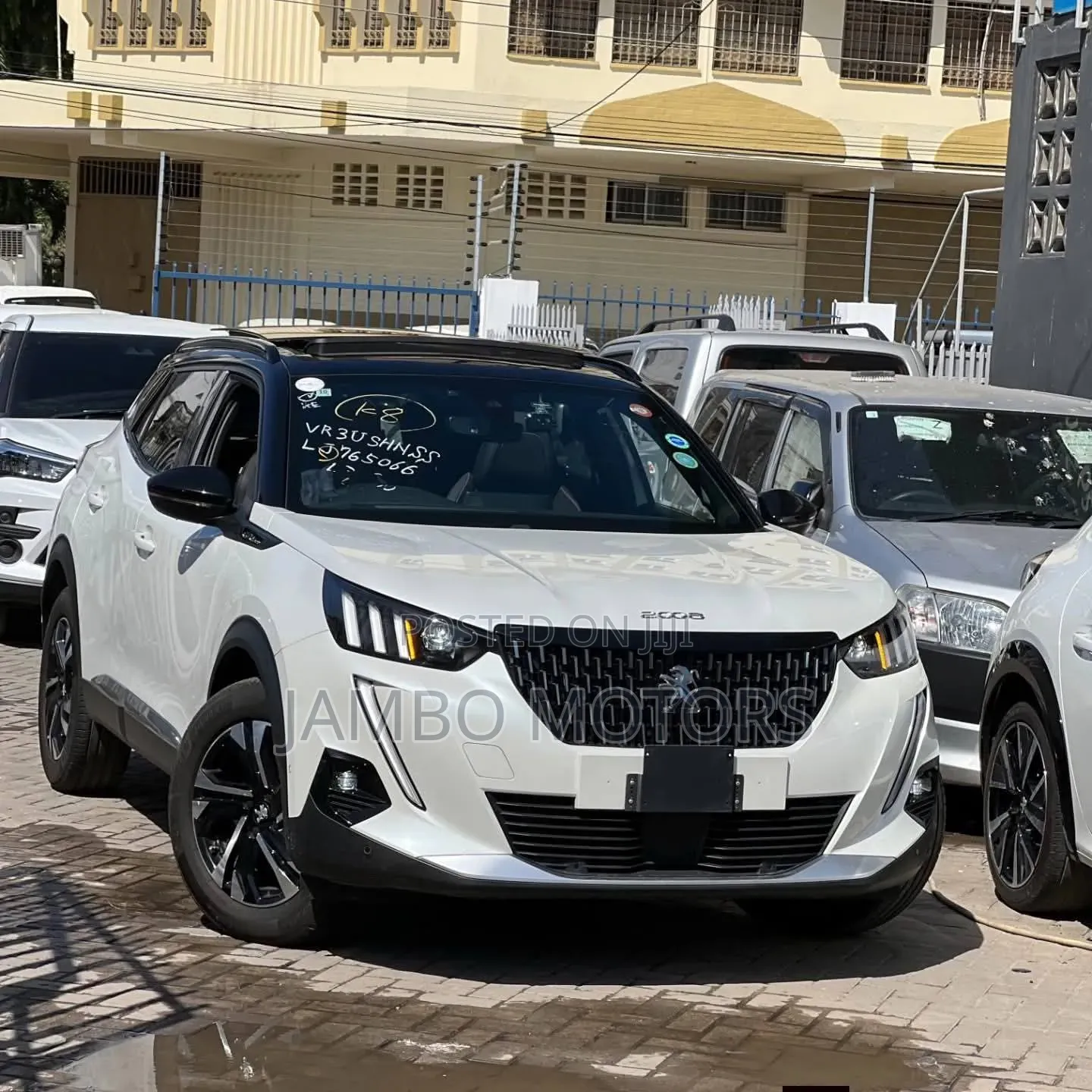 Peugeot 2008 1.2 PureTech (155 Hp) 2021 White