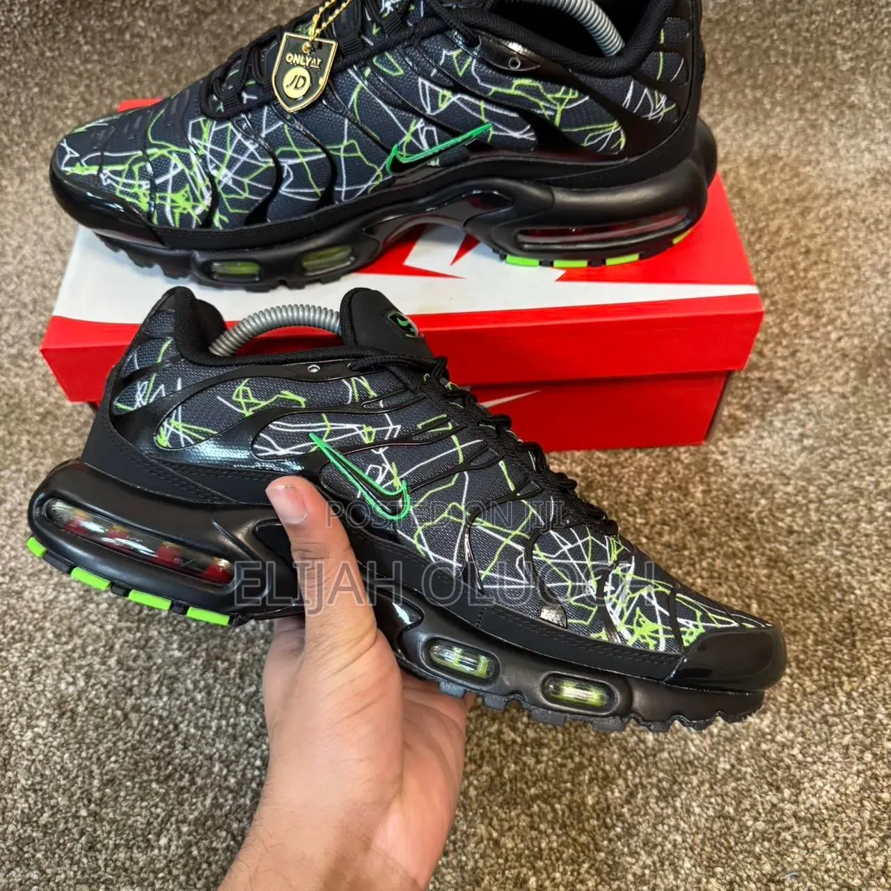 Nike Airmax Tn “ Shattered Glass ”
Quality Leather 