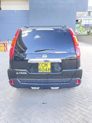 Nissan X-Trail 2.0 Petrol XE 2011 Black