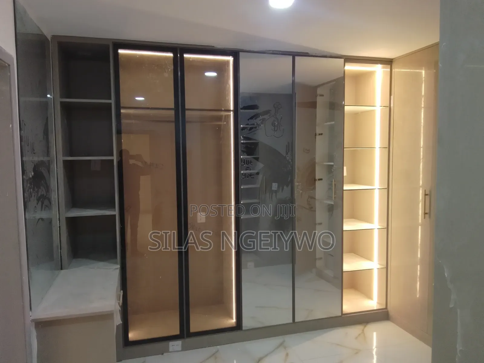 Aluminum Fixing and Glass Installation