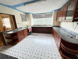 6bdrm Maisonette in Limuru for rent