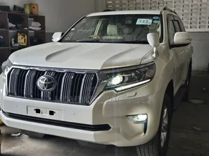 Toyota Land Cruiser Prado 2020 White