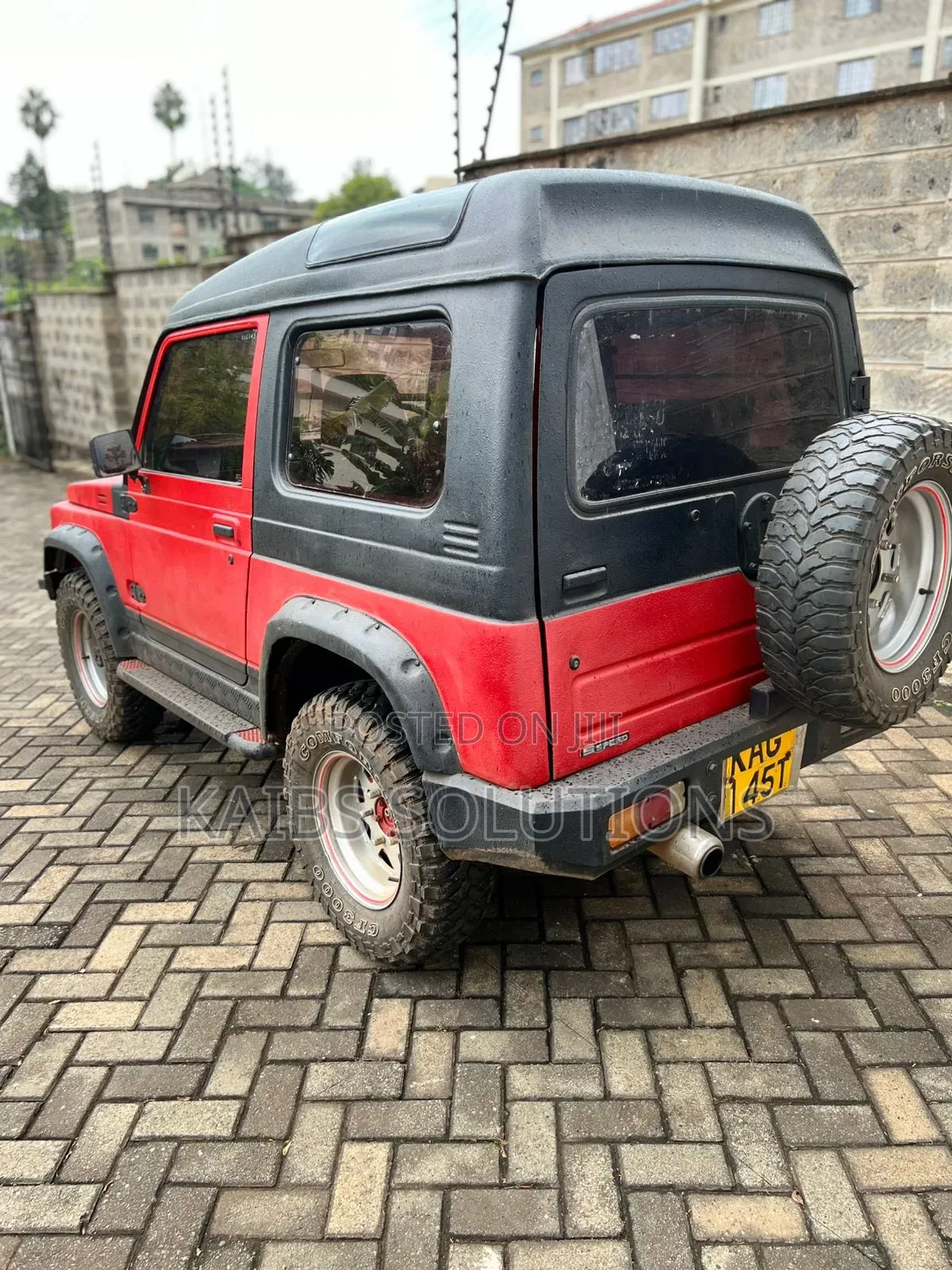 Suzuki Sierra 1996 Red