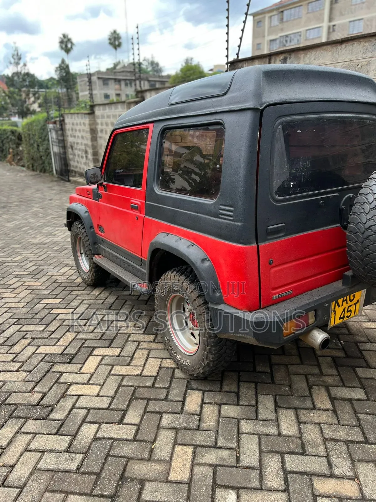 Suzuki Sierra 1996 Red