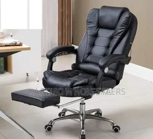 Leather With Wheels Managerial Office Seat. Movable