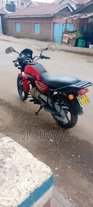 Bajaj Boxer 150 UG 2021 Red