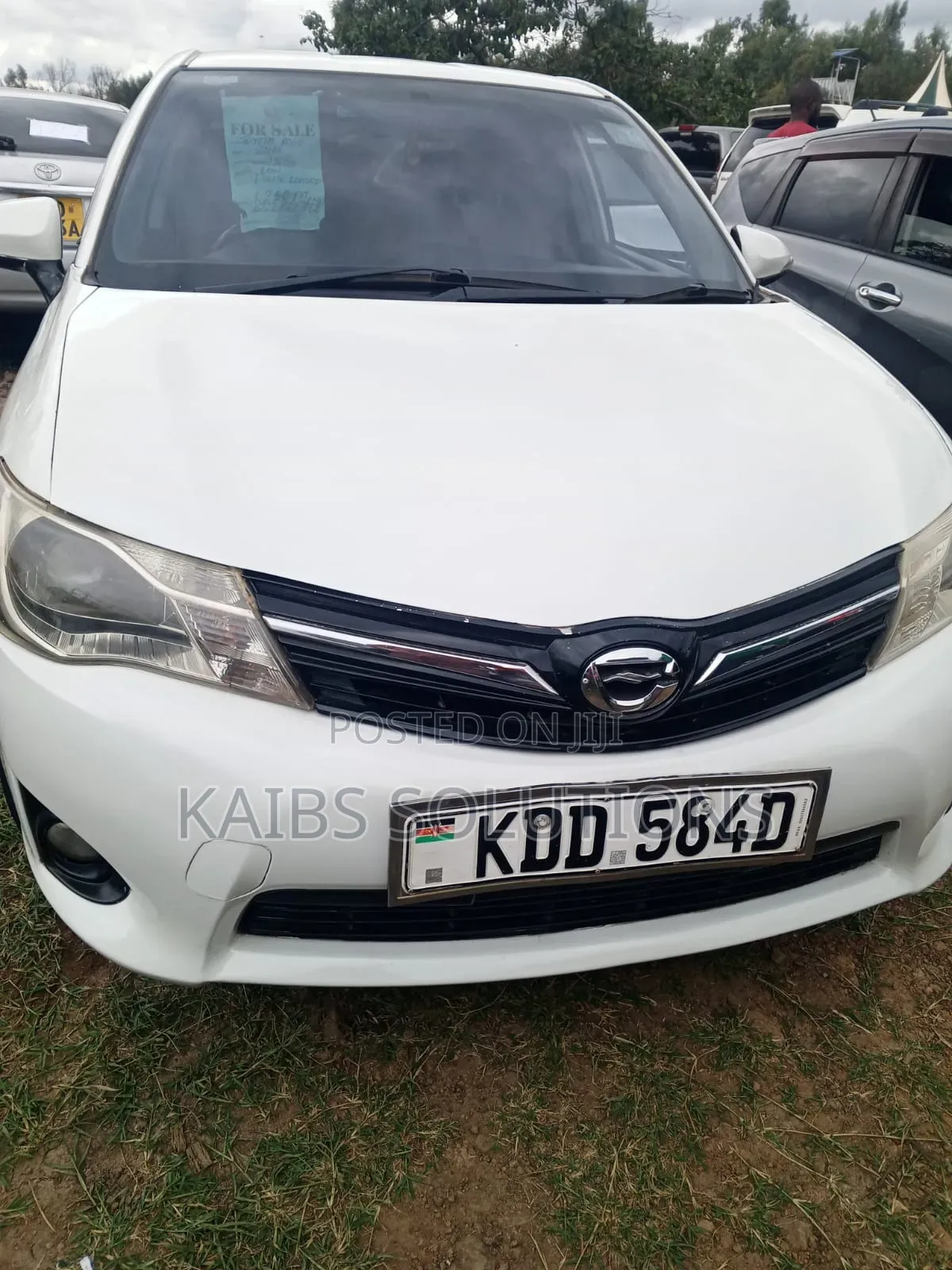 Toyota Axio 2014 White