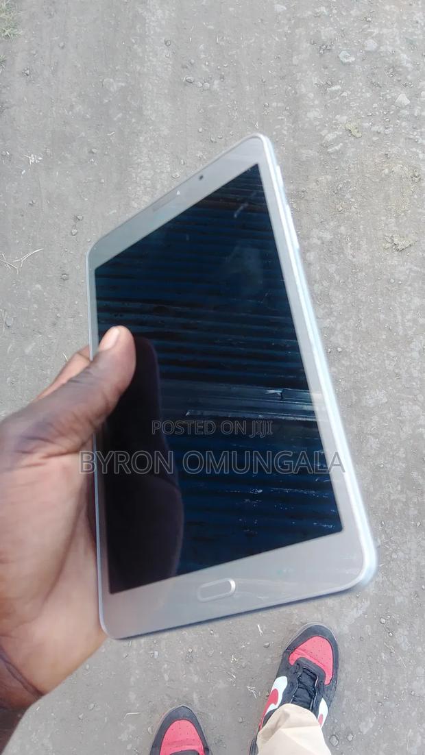 Samsung Galaxy Tab A SM-T285 8 GB Gray - main view