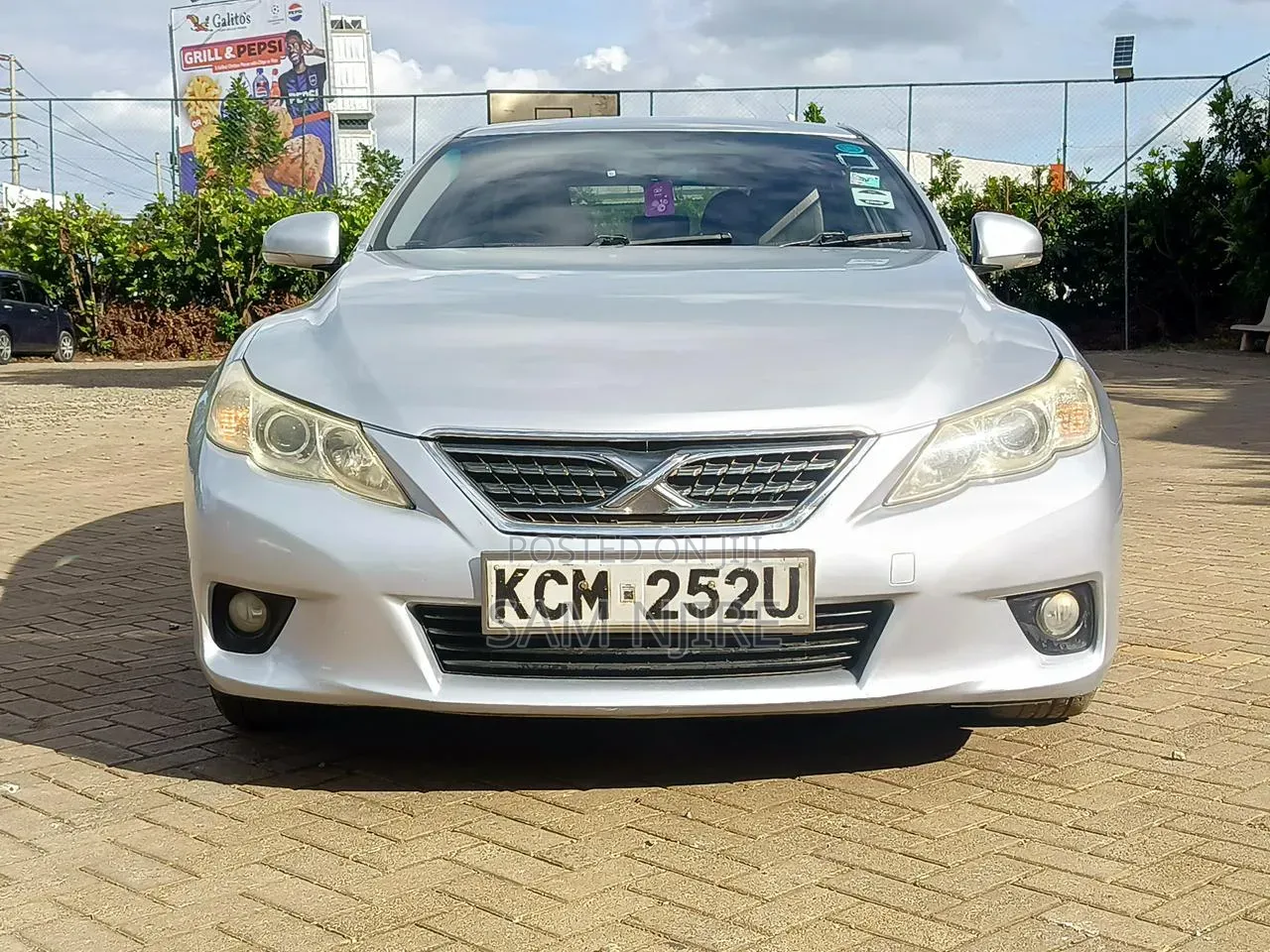 Toyota Mark X 2.5 AWD 2010 Silver