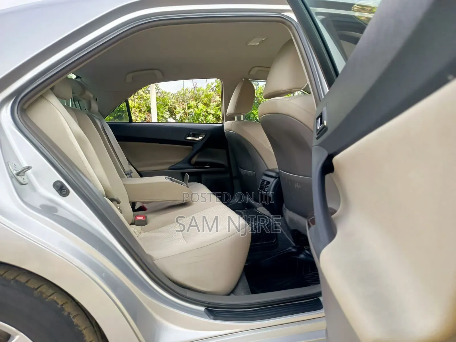 Toyota Mark X 2.5 AWD 2010 Silver