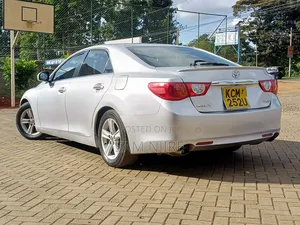 Toyota Mark X 2.5 AWD 2010 Silver