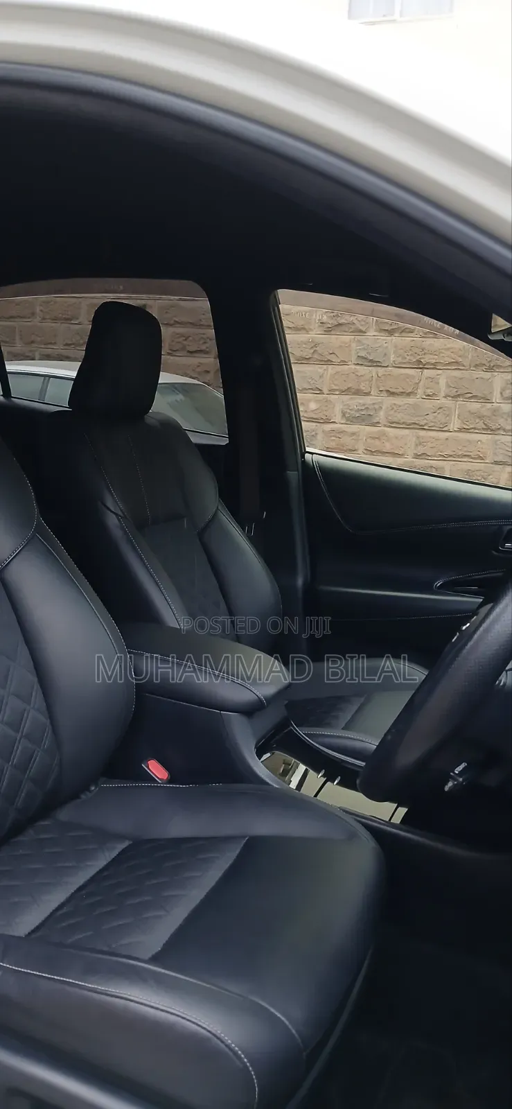 Toyota Harrier 2.0 2019 White