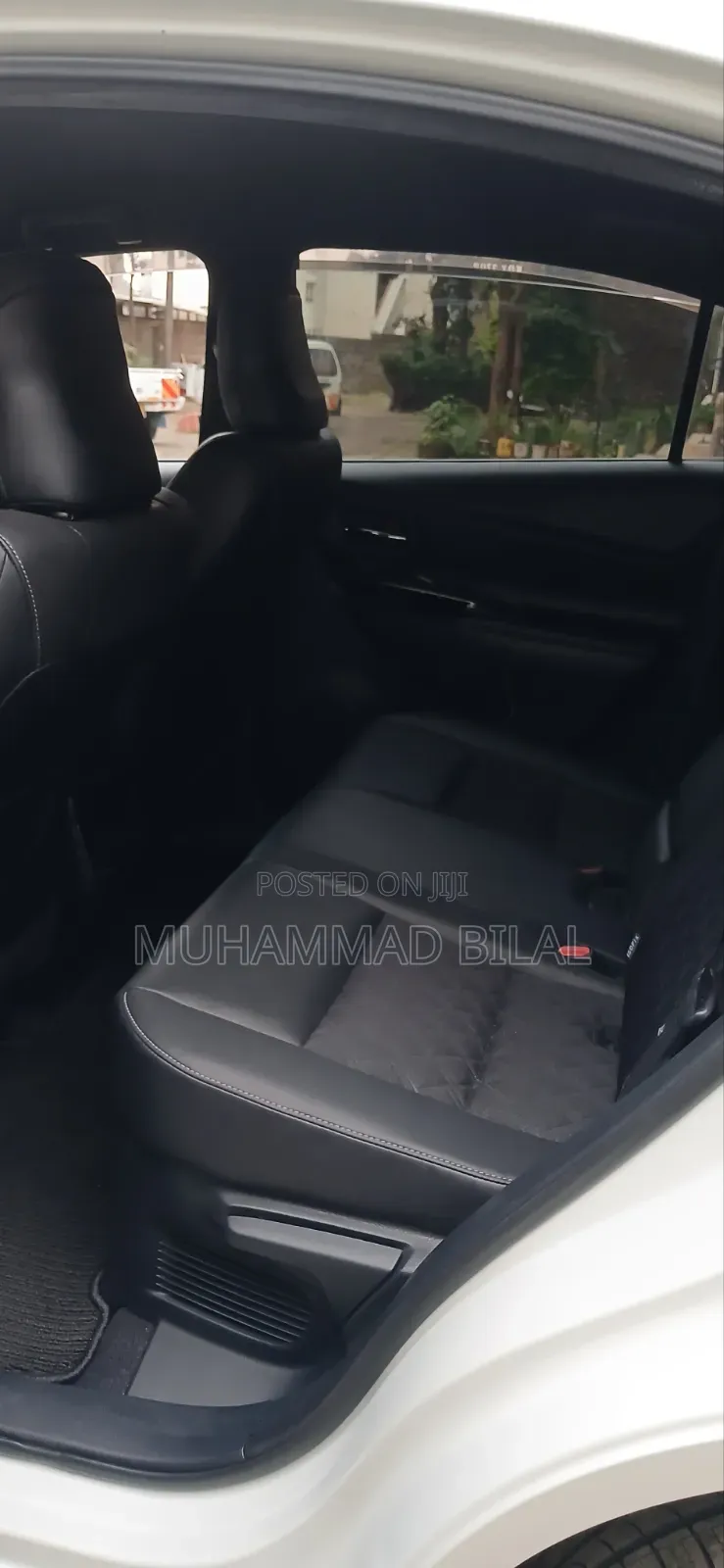 Toyota Harrier 2.0 2019 White