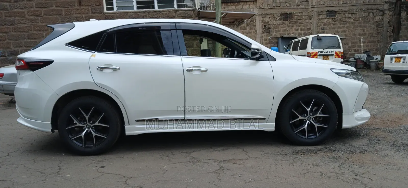 Toyota Harrier 2.0 2019 White