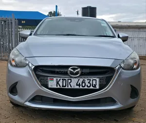 Mazda Demio 2018 Silver